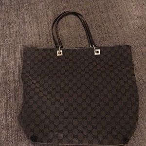 Gucci shoulder bag